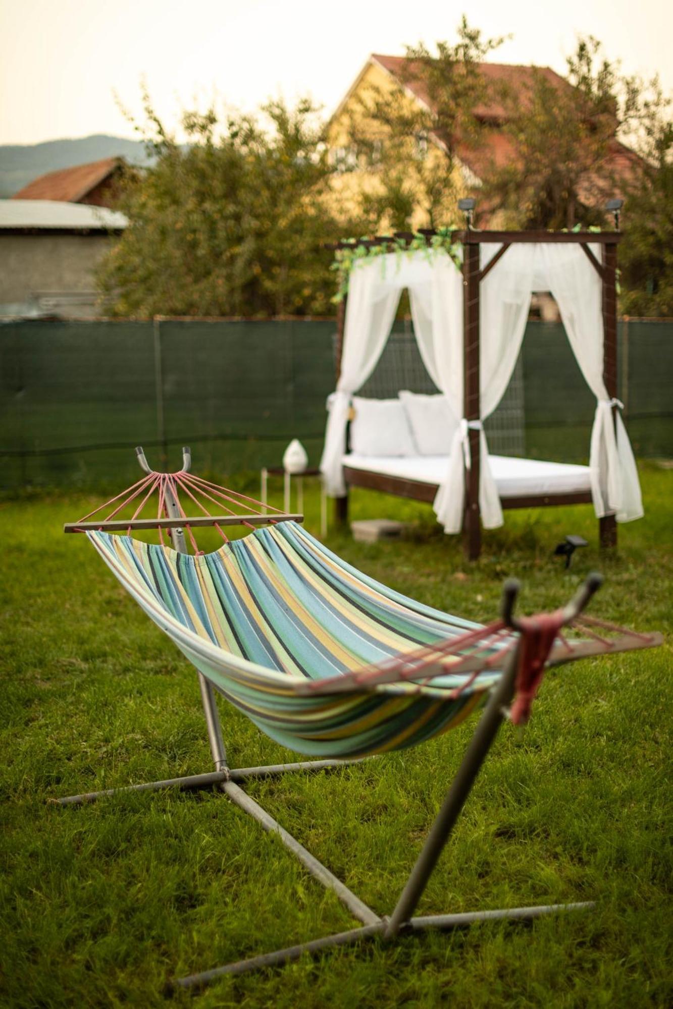 Happy Home Кэлимэнешти Экстерьер фото